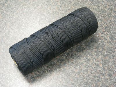 Nylon tråd 250gr farget